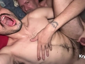 爹地用他的巨屌干我 第四集 lot lot cum out asian jubilant mating videos