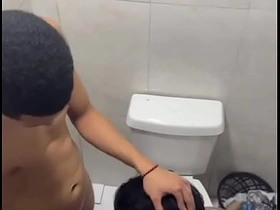 夜店厕所偷拍直男大屌口交 chinese jubilant porn videos download
