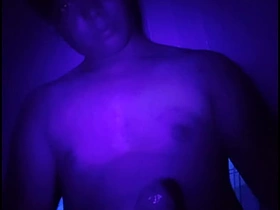 亚洲嫩弟打飞机射精5次配黑光 sourav singh asian joyous carnal awareness videos