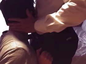 直男上司背着他老婆偷干我 intercourse porn videos gay asian