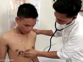 变态亚洲男孩Jordan和Argie taiwan leo cheerful porn