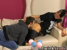 年轻亚洲男孩小阴茎同志色情与青少年性爱电影 gay infancy chinese porn